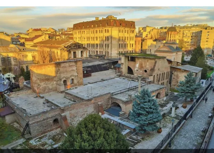 Franceza Street 3bedroom *