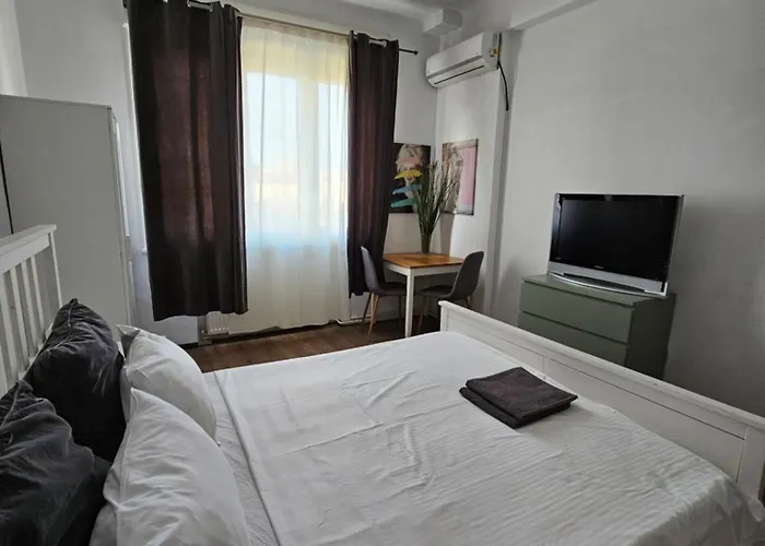 Franceza Street 3bedroom Apartament *